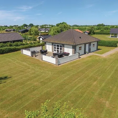 Three Bedroom Holiday In Sydals Dom wakacyjny Sønderborg
